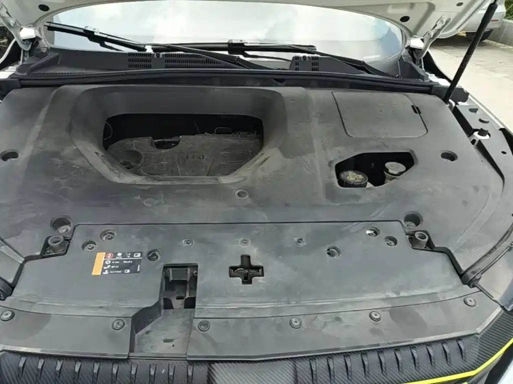 Roewe RX5 — миниатюра 20