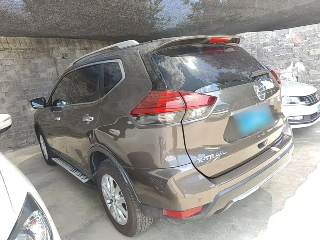 Nissan X-Trail — миниатюра 5