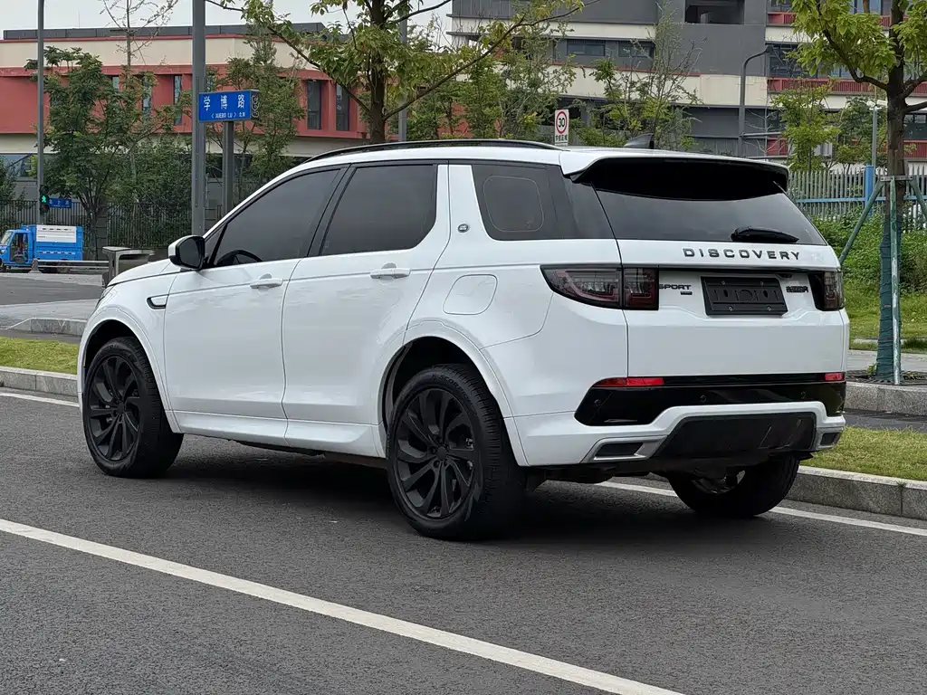 Land Rover Discovery Sport Hybrid — миниатюра 20