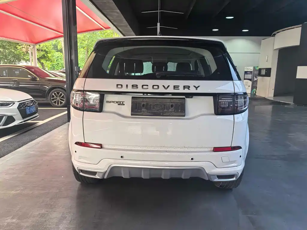 Land Rover Discovery Sport Hybrid — миниатюра 9
