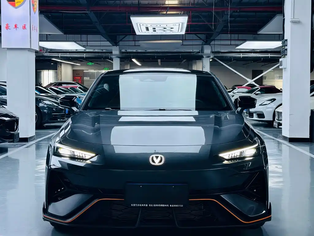 Changan UNI-V — миниатюра 2