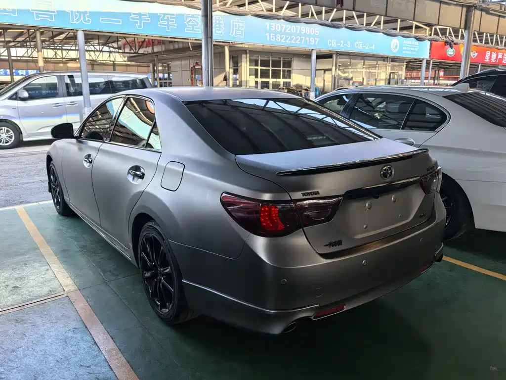 Toyota Reiz — миниатюра 4