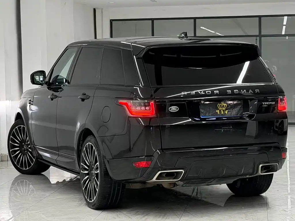 Land Rover Range Rover Sport 2020 3.0 L6 SE