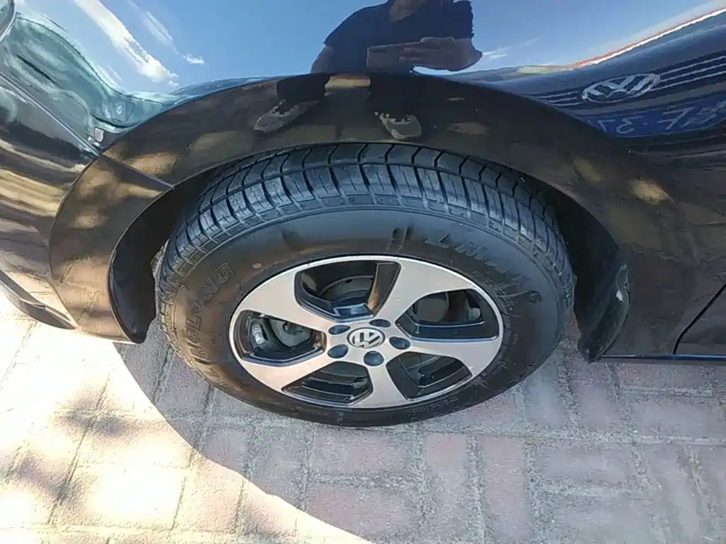 Volkswagen Santana — миниатюра 23