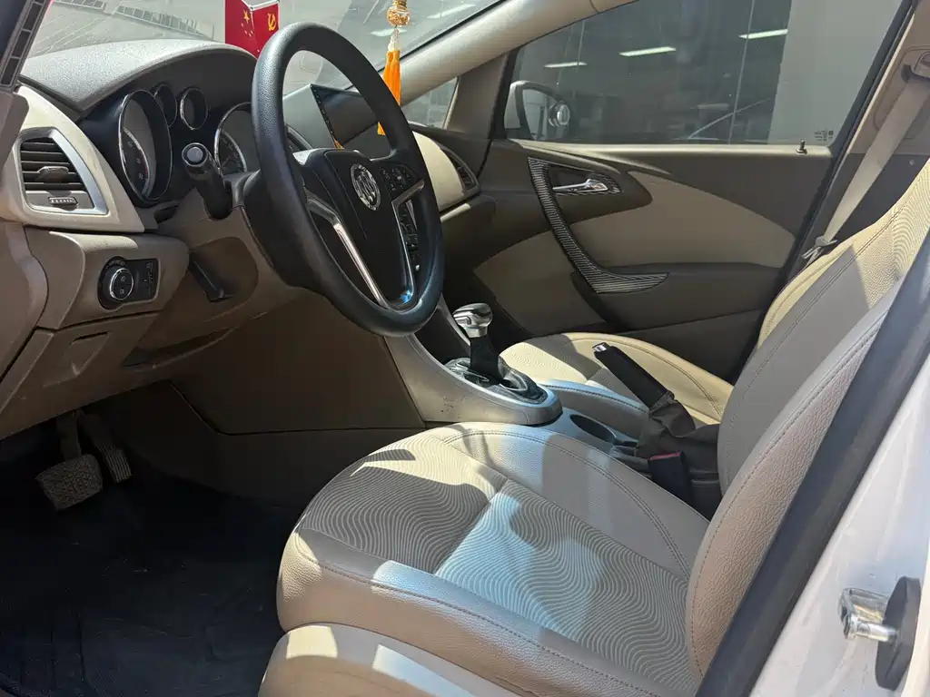 Buick Excelle 2013 GT 1.6L AT Fashion