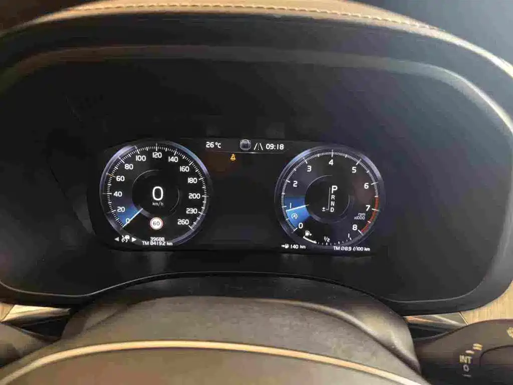 Volvo XC60 — миниатюра 8