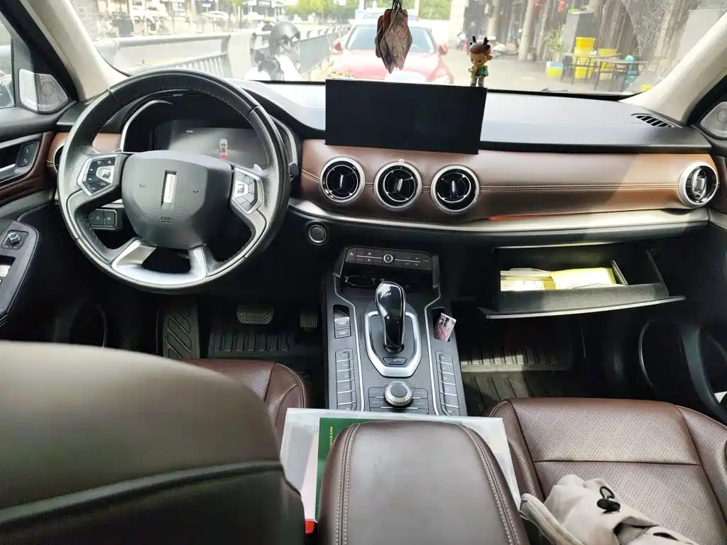 Wey Wey VV6 — миниатюра 5