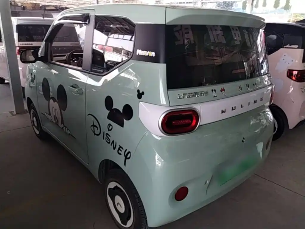 Wuling MINIEV — миниатюра 5