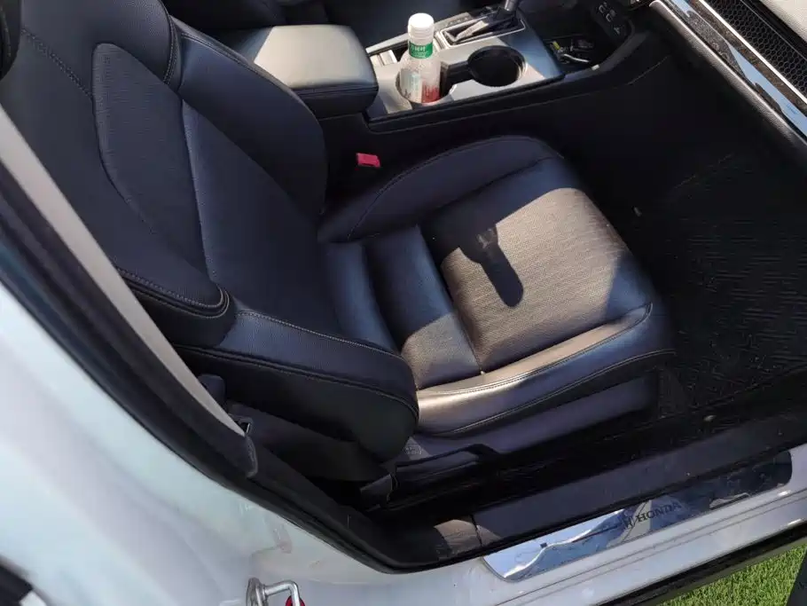 Honda Civic — миниатюра 8
