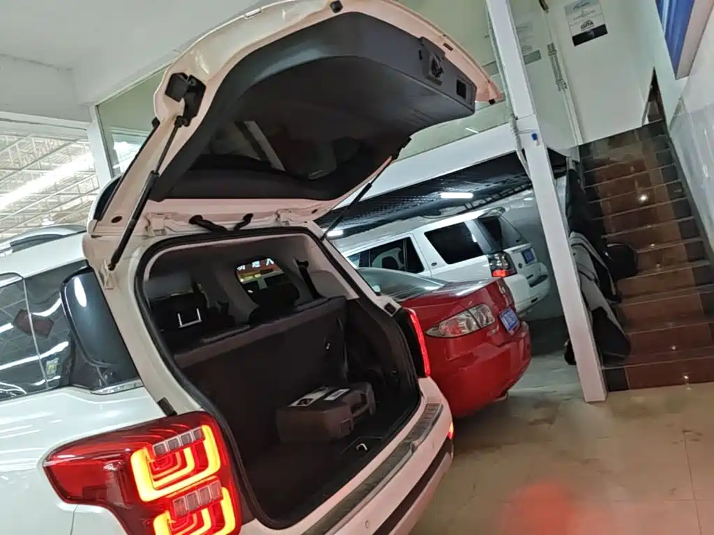 GAC Motor Trumpchi GS8 — миниатюра 19