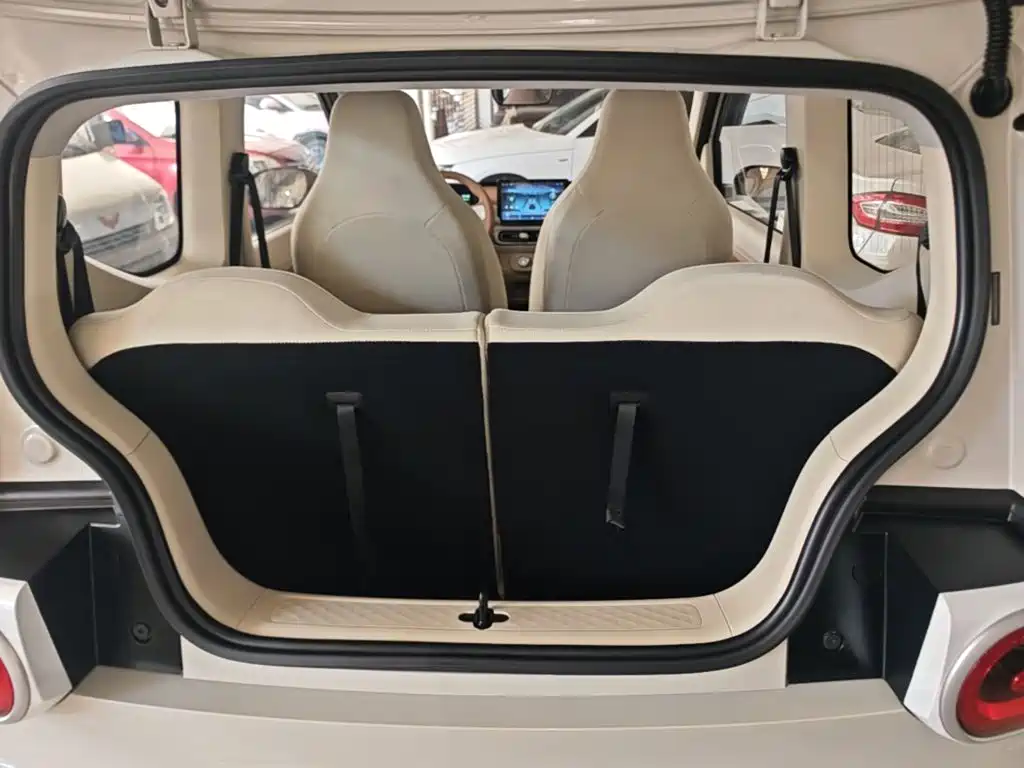 Wuling MINIEV — миниатюра 19