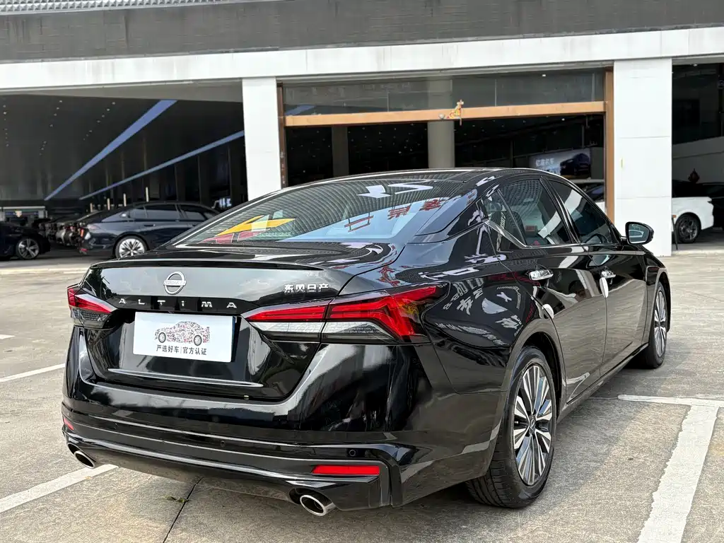 Nissan Teana — миниатюра 4
