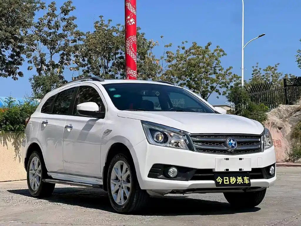 Venucia T70 — миниатюра 3