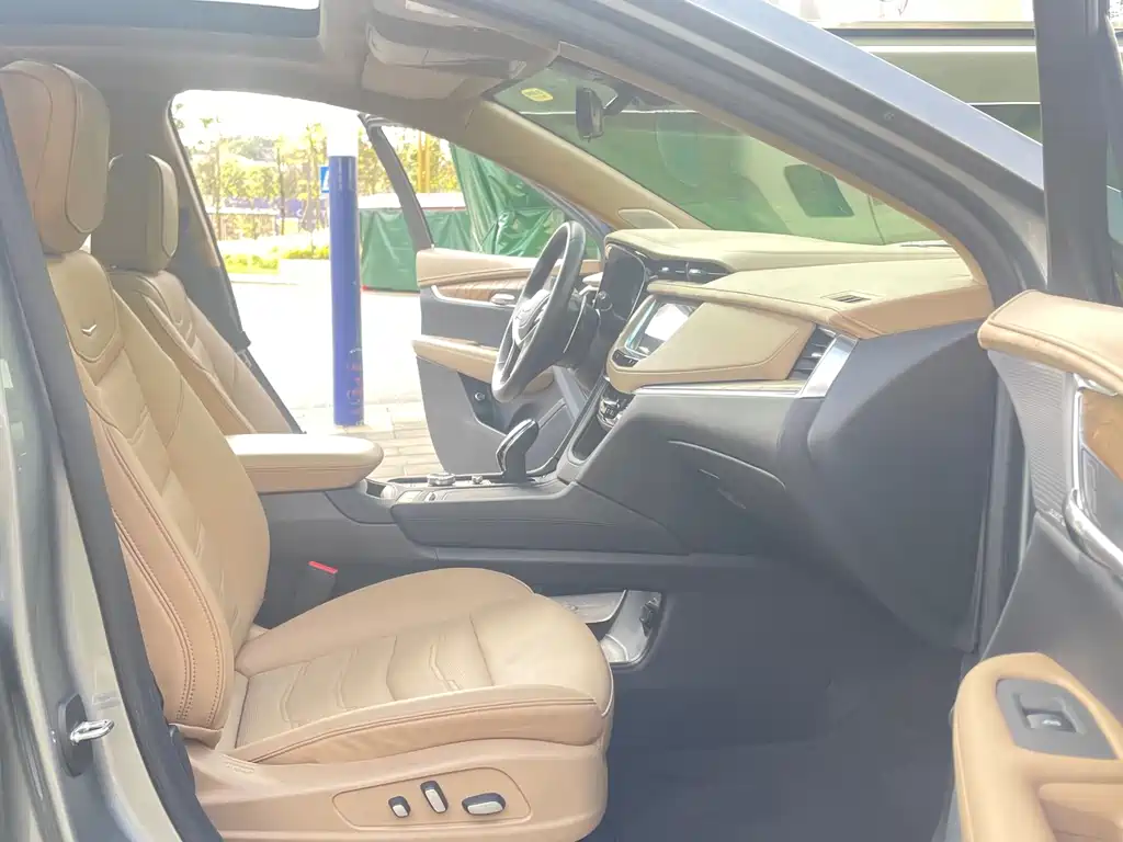 Cadillac XT5 — миниатюра 18