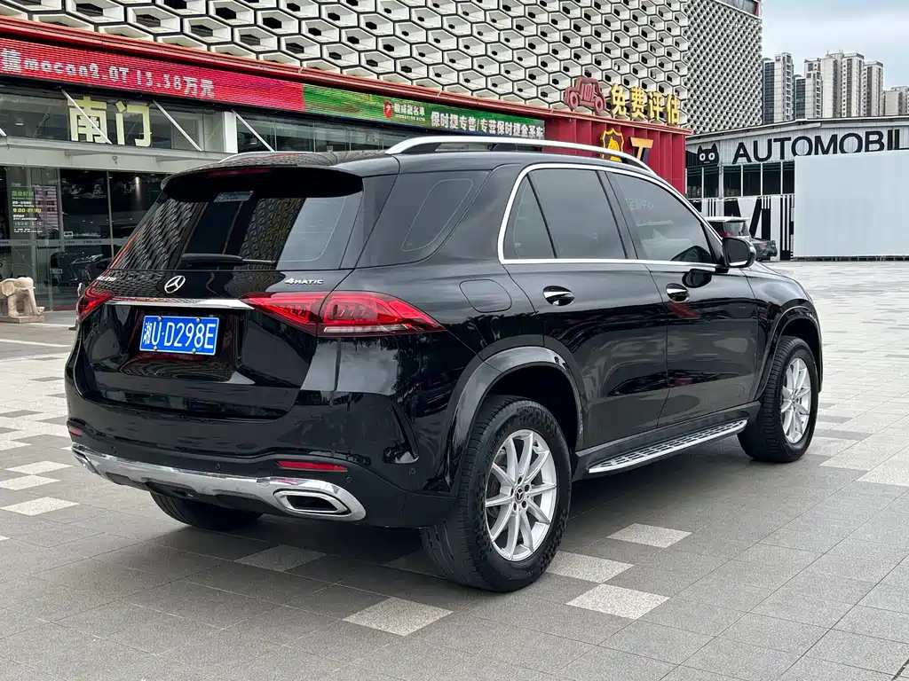 Mercedes-Benz GLE (Import) — миниатюра 8
