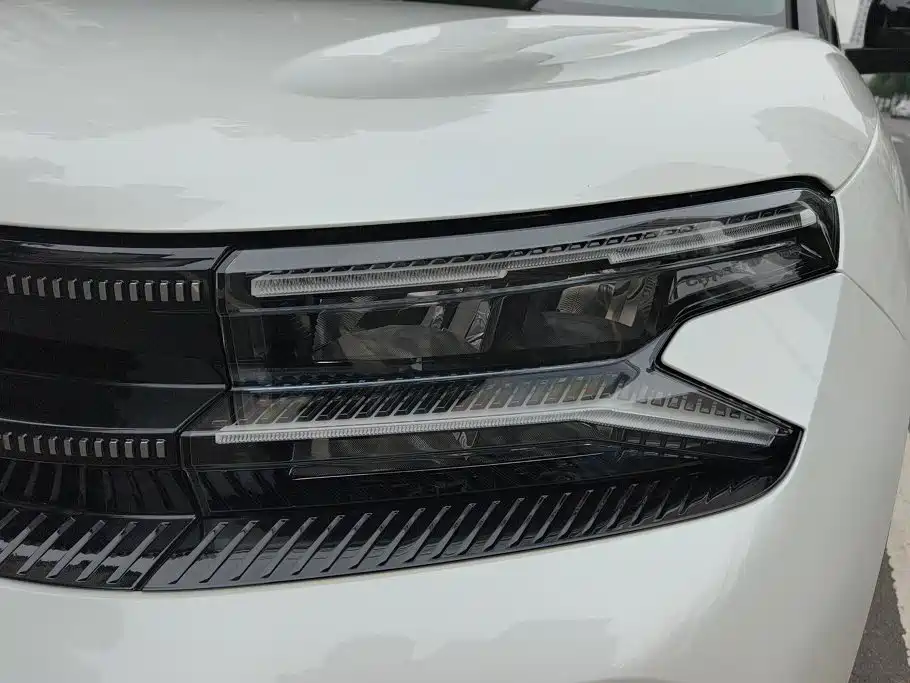 Citroen C5 AIRCROSS — миниатюра 5