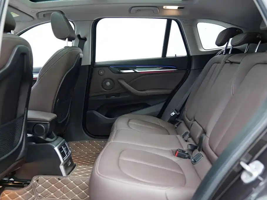 BMW X1 — миниатюра 14