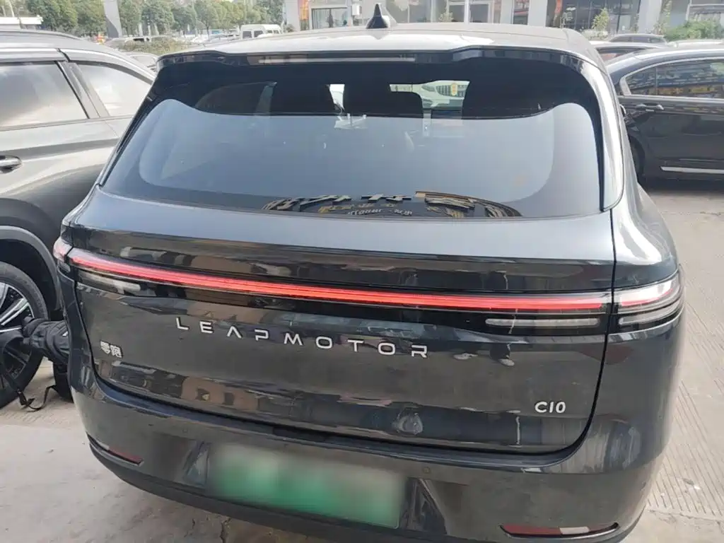 Leapmotor Leapmotor C10 — миниатюра 6