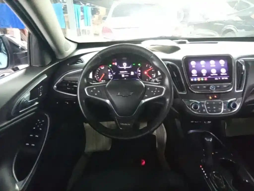 Chevrolet Malibu XL — миниатюра 11