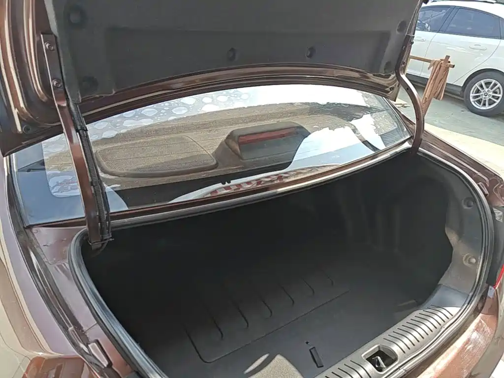 Geely Vision — миниатюра 19