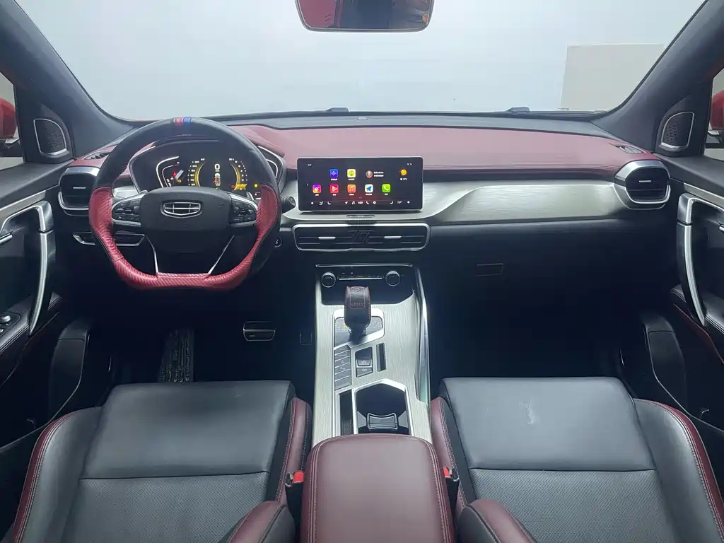 Geely Binyue — миниатюра 15