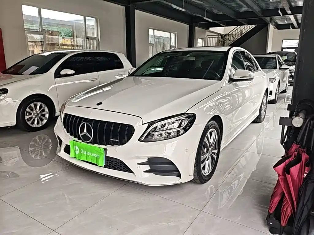 Mercedes-Benz C-Class — миниатюра 2