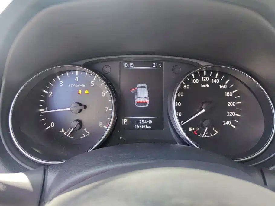 Nissan Qashqai — миниатюра 14