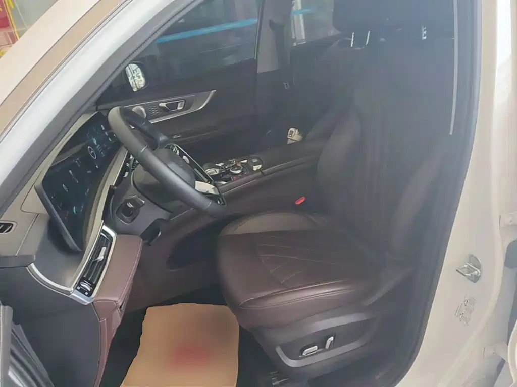 Chery Tiggo 8 PRO — миниатюра 15