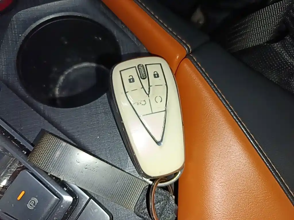 Changan UNI-V — миниатюра 9