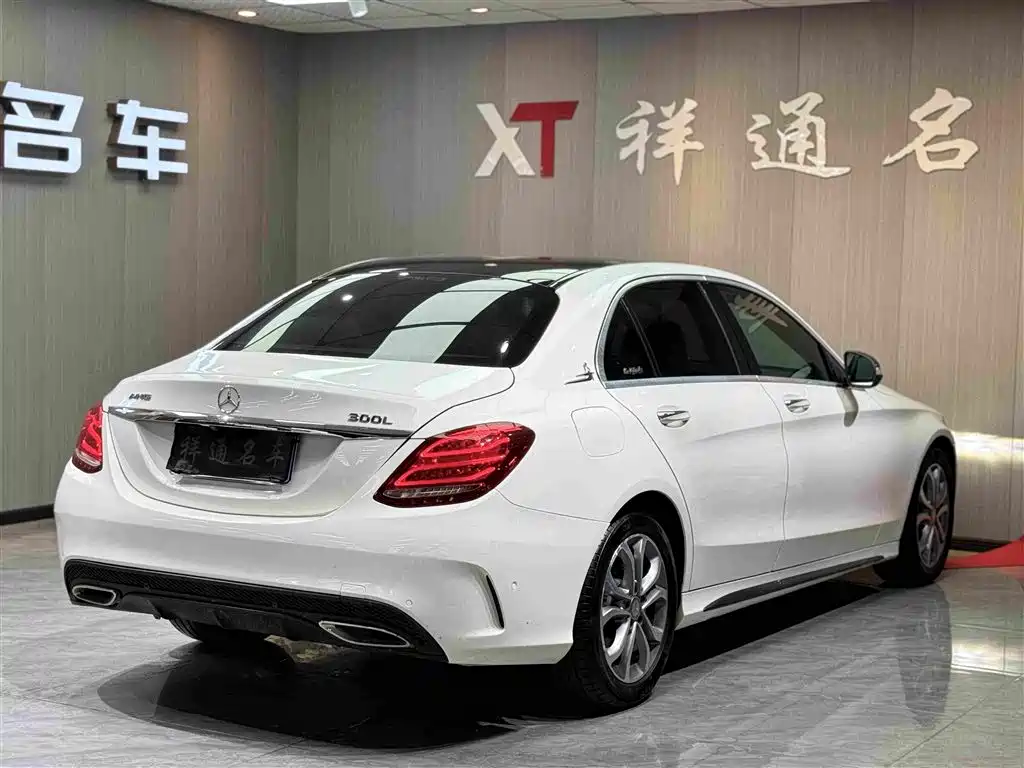 Mercedes-Benz C-Class — миниатюра 18