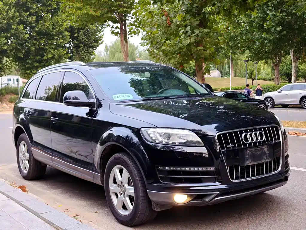 Audi Q7 — миниатюра 3
