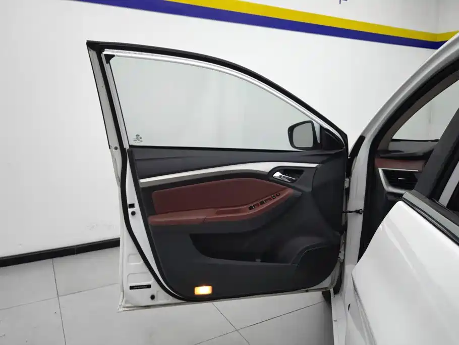 BYD G5 — миниатюра 7