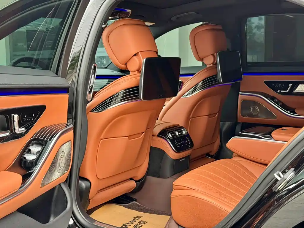 Mercedes-Benz S-Class — миниатюра 11