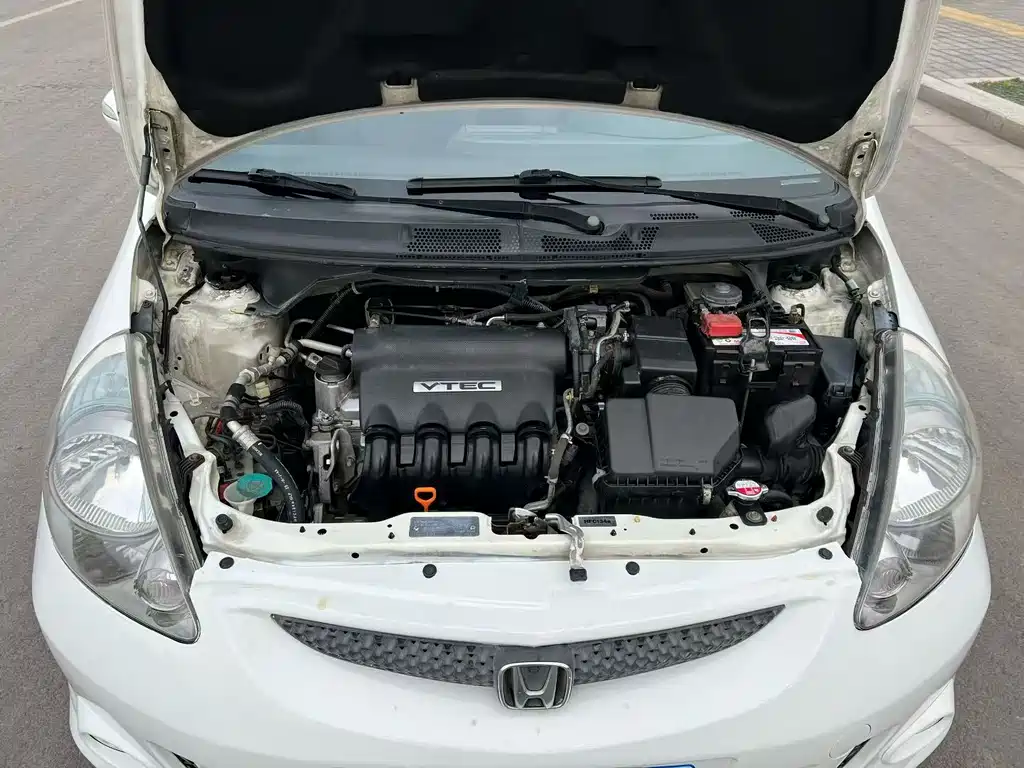 Honda Fit — миниатюра 20