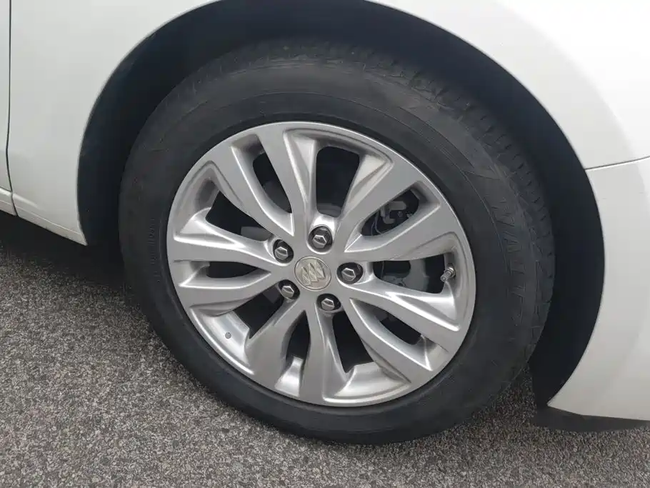Buick Excelle — миниатюра 6