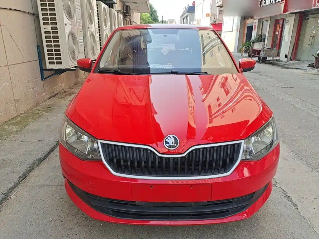 Skoda Fabia — миниатюра 3