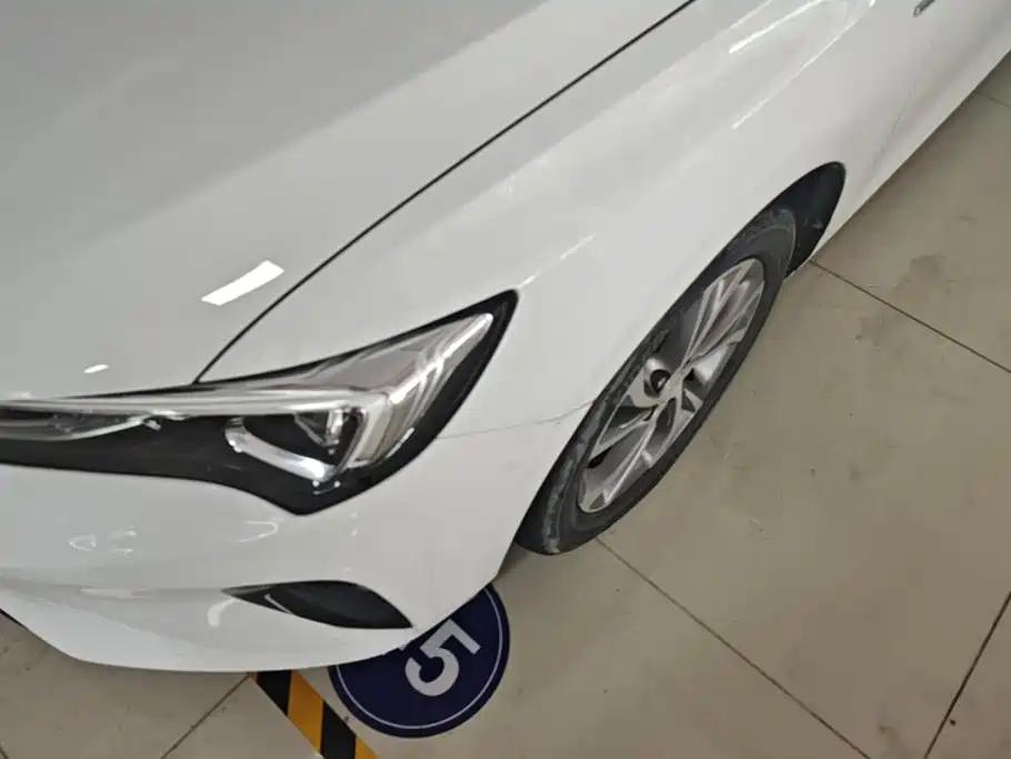 Buick Verano — миниатюра 5