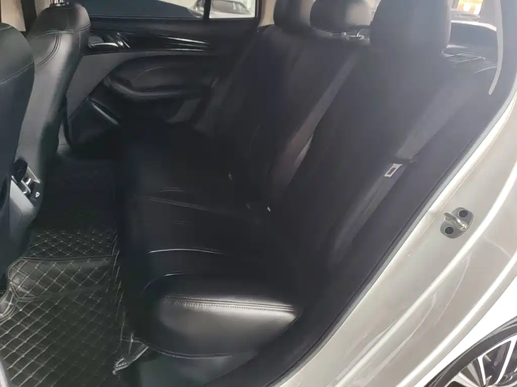 Roewe i5 — миниатюра 17