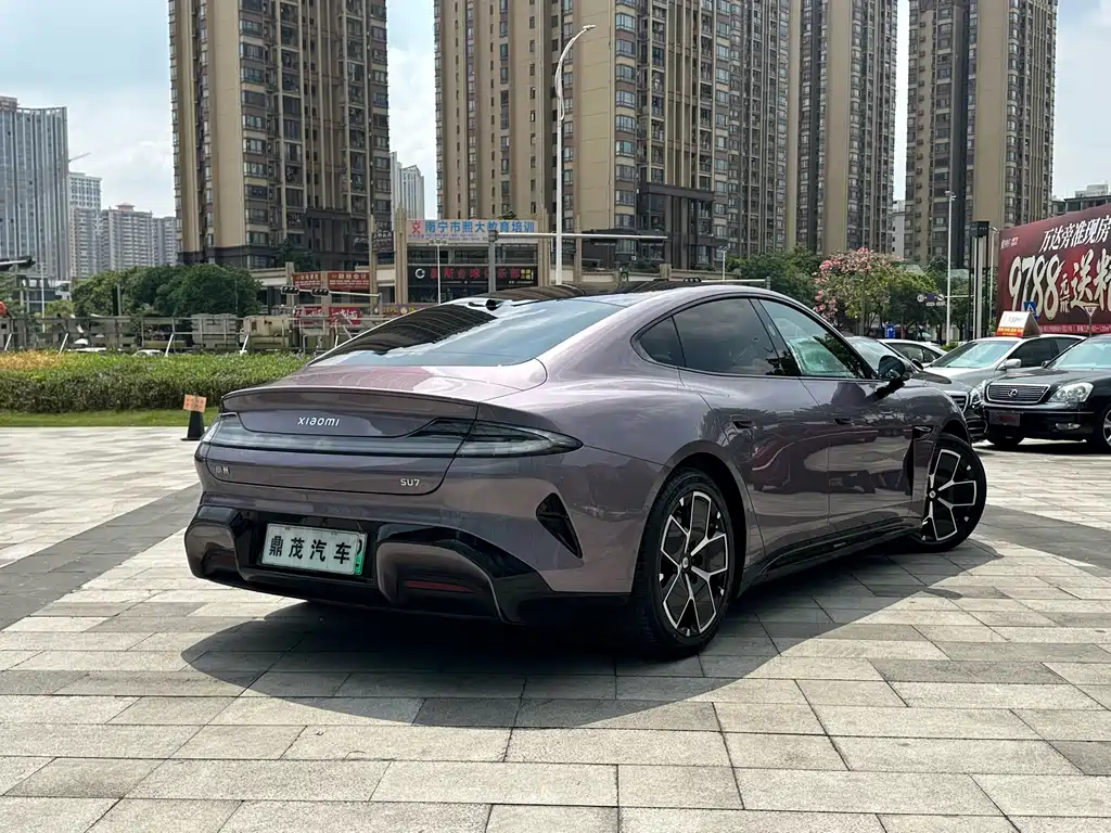 Xiaomi SU7 — миниатюра 6