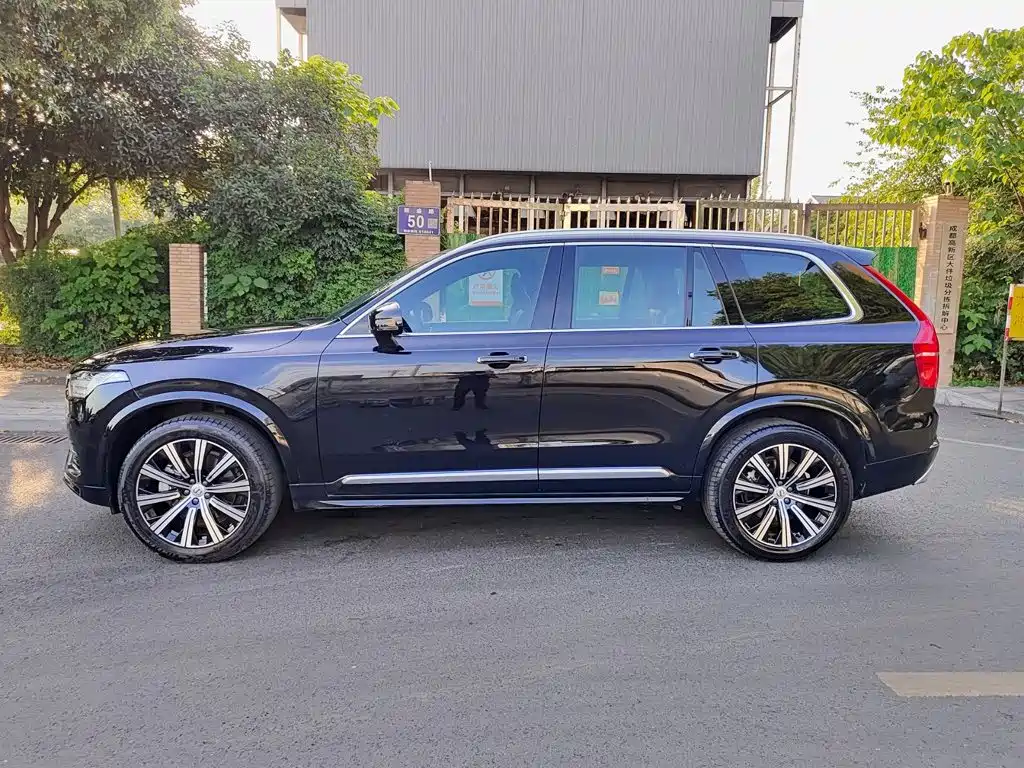 Volvo XC90 — миниатюра 3