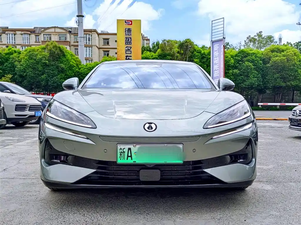 Denza Z9GT 2024 1100 Ultra