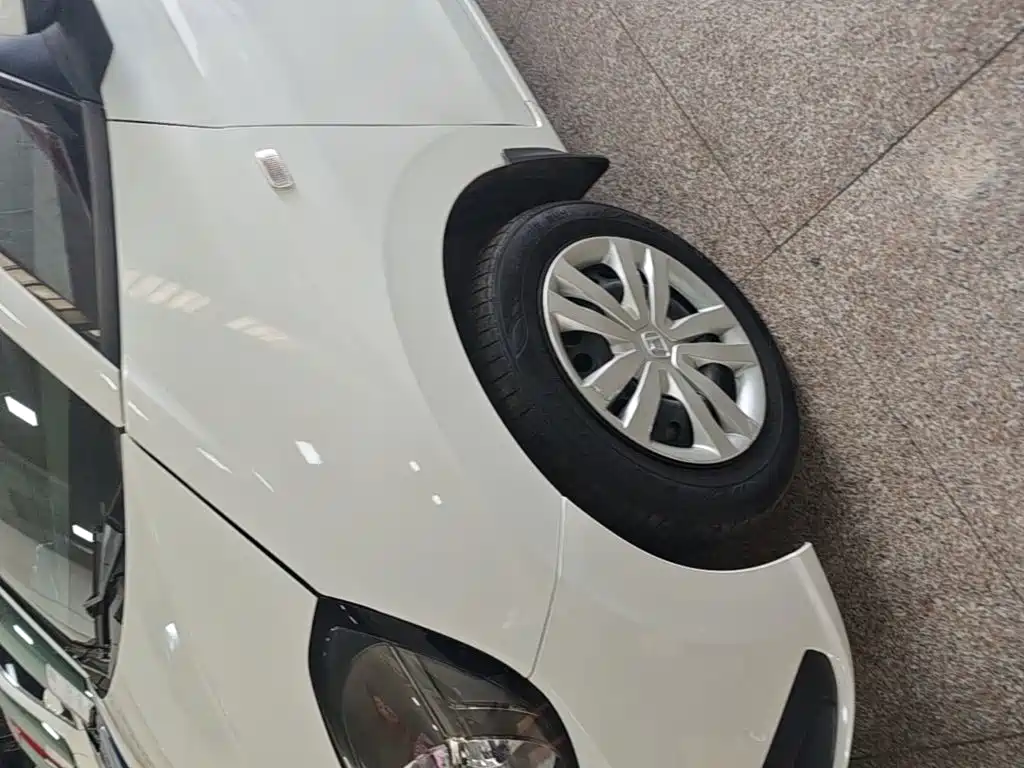Honda Fit — миниатюра 23
