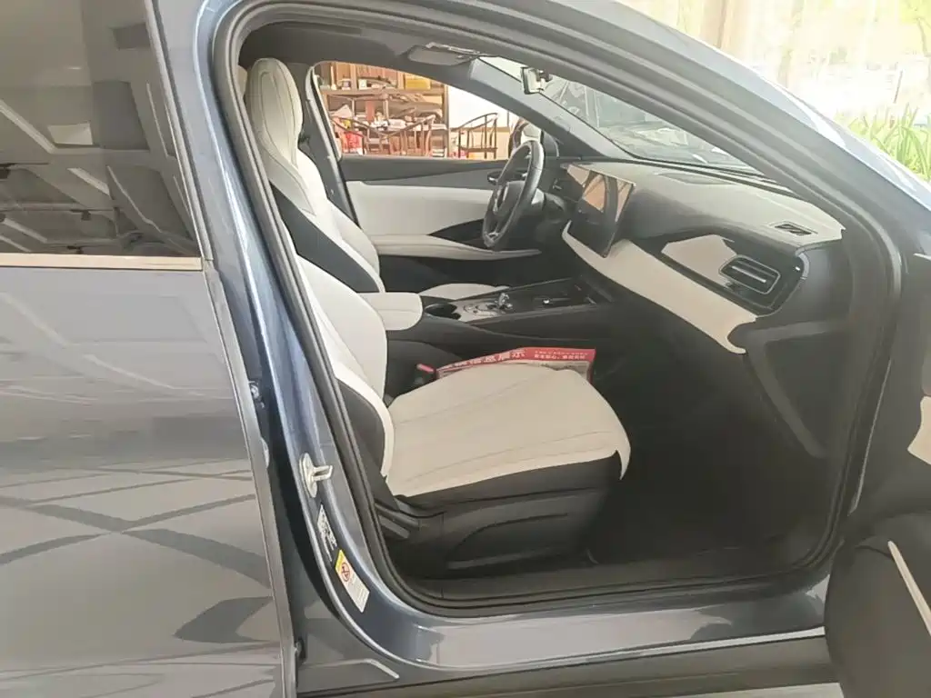 BYD Seal 06 — миниатюра 25