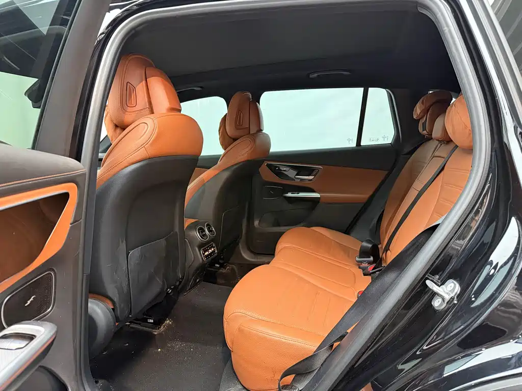 Mercedes-Benz GLC — миниатюра 11