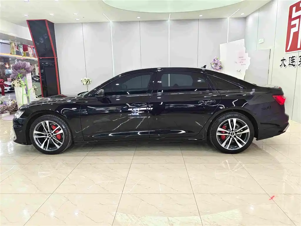 Audi A6L — миниатюра 9