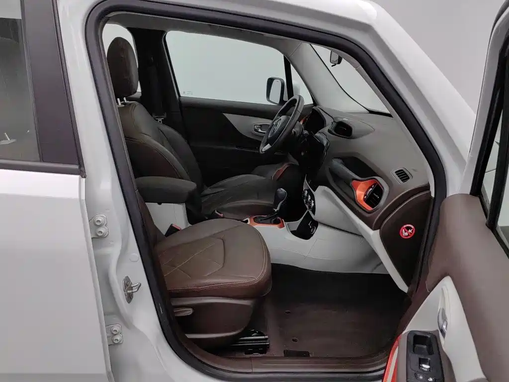 Jeep Renegade — миниатюра 23