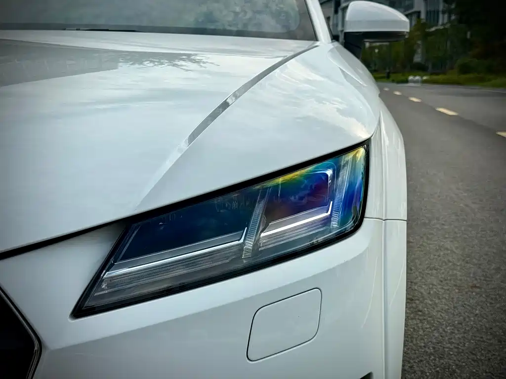 Audi TT — миниатюра 7