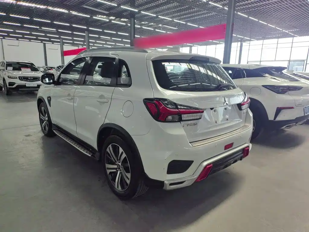 Mitsubishi ASX — миниатюра 8