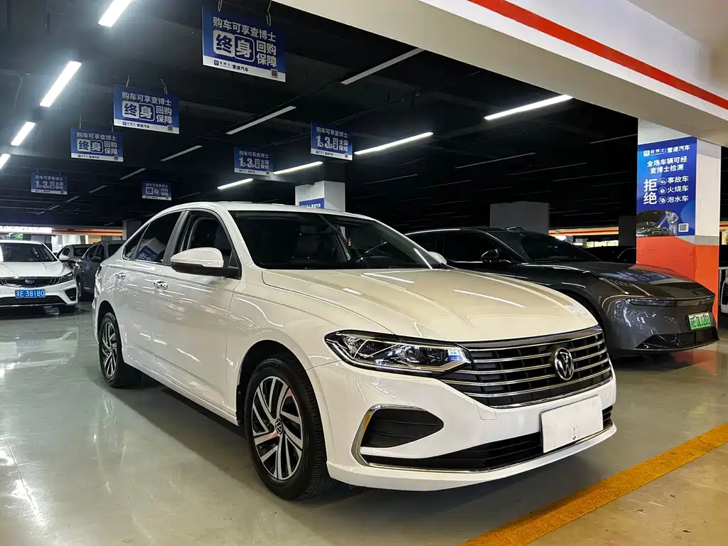 Volkswagen Lavida — миниатюра 3