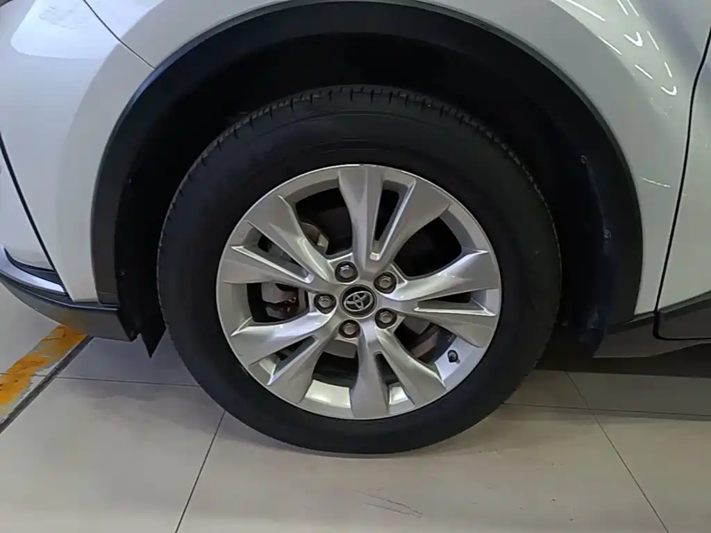 Toyota IZOA — миниатюра 23
